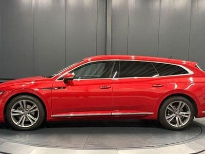 Second-hand VW Arteon R-line 200 CP (147 kW) 2024 Roșu Break