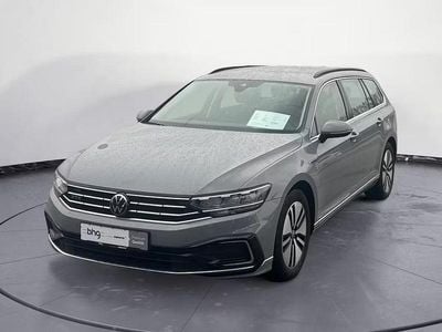 Usata VW Passat GTE 218 CV (160 kW) 2022 Grigio Station wagon