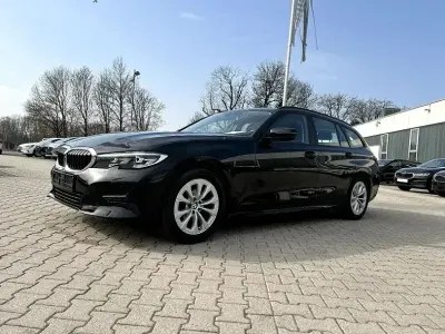 Usata BMW 318 Sport Line 150 CV (110 kW) 2021 Nero Station wagon