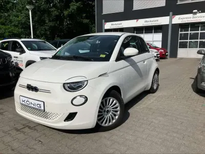 Gebraucht Fiat 500e 86 kW (118 PS) 2023 Weiss Kleinwagen
