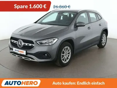 Gebraucht Mercedes GLA180 136 PS (100 kW) 2021 Mountaingrau SUV