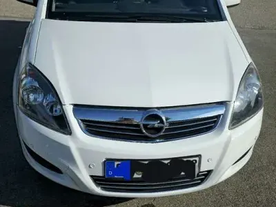 Gebraucht Opel Zafira Design Edition 116 PS (85 kW) 2012 Van / Kleinbus