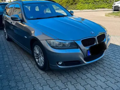 Gebraucht BMW 320 Comfort Edition 184 PS (135 kW) 2011 Grau Kombi