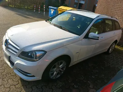 Gebraucht Mercedes C220 170 PS (125 kW) 2012 Weiß Kombi