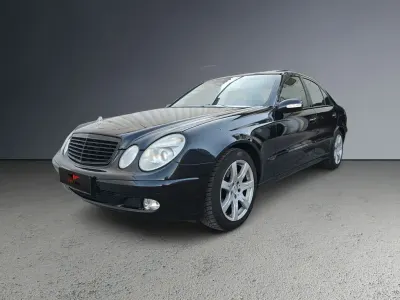 Gebraucht Mercedes E240 177 PS (130 kW) 2003 Schwarz Limousine
