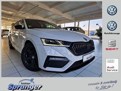 Gebraucht Skoda Octavia RS 200 PS (147 kW) 2023 Weiß Limousine