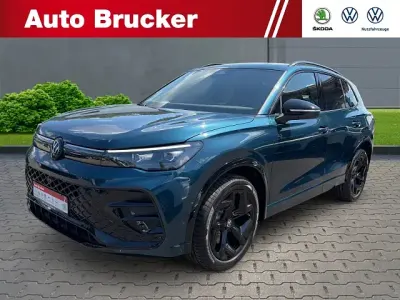Neu VW Tiguan R-line 150 PS (110 kW) 2026 Blau SUV