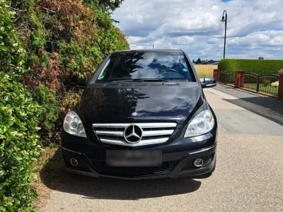 Gebraucht Mercedes B150 95 PS (69 kW) 2008 Schwarz Van / Kleinbus