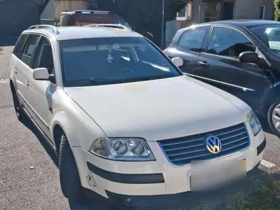 Gebraucht VW Passat Comfortline 131 PS (96 kW) 2002 Weiß Kombi