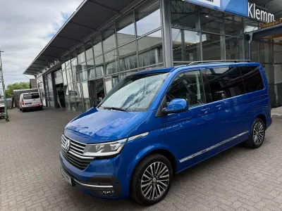 Gebraucht VW Multivan 204 PS (150 kW) 2022 Blau Van / Kleinbus