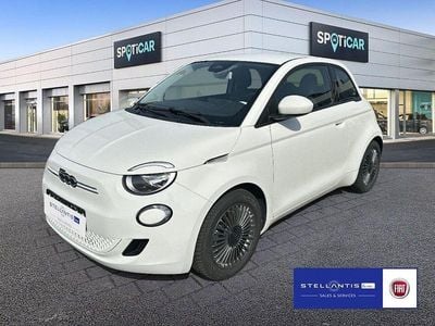 Weiß Gebraucht 2022 Fiat 500e Icon Kleinwagen | 14.890 € (Guter Preis)