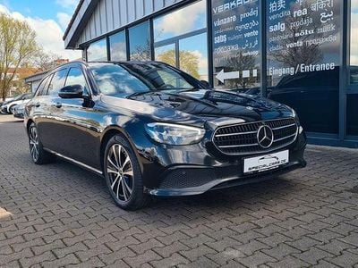 Gebraucht Mercedes E300 Night 306 PS (225 kW) 2022 Schwarz Limousine