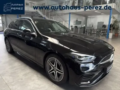Gebraucht Mercedes 300 AMG 258 PS (189 kW) 2025 Obsidianschwarz (metallic) Kombi