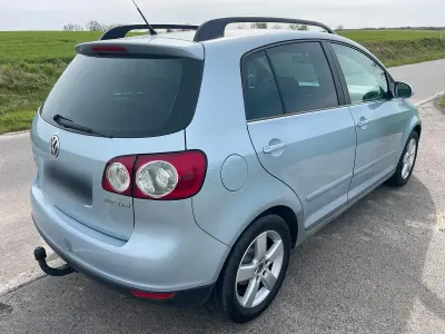 Gebraucht VW Golf V United 122 PS (89 kW) 2008 Blau Kleinwagen