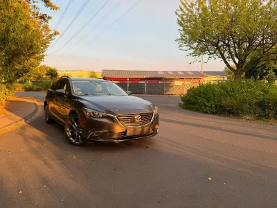 Gebraucht Mazda 6 Sports-Line 175 PS (128 kW) 2015 Braun Kombi