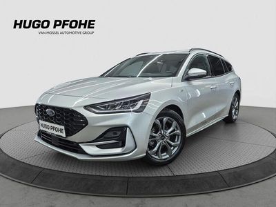 Gebraucht Ford Focus ST-Line X 125 PS (91 kW) 2023 Moondust silver Kombi