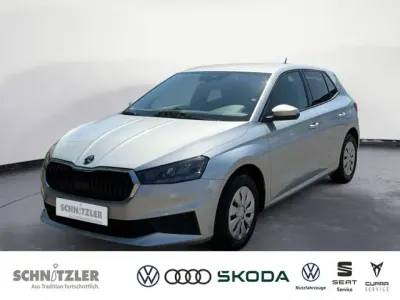 Gebraucht Skoda Fabia Active 80 PS (58 kW) 2022 Silber Kleinwagen