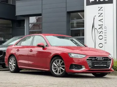 Używany Audi A4 Advanced Plus 204 KM (150 kW) 2022 Czerwony Sedan/Limuzyna