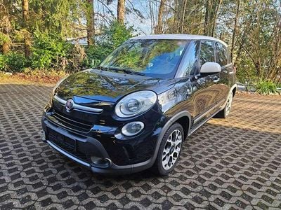 Gebraucht Fiat 500L Trekking 120 PS (88 kW) 2016 Schwarz Van / Kleinbus