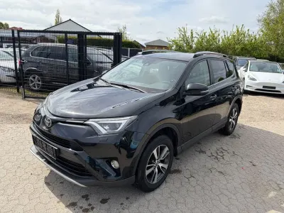 Gebraucht Toyota RAV4 Comfort 143 PS (105 kW) 2017 Schwarz SUV