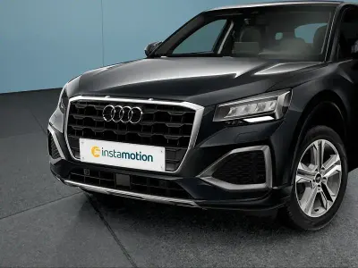 Używany Audi Q2 Advanced 116 KM (85 kW) 2025 Szary SUV
