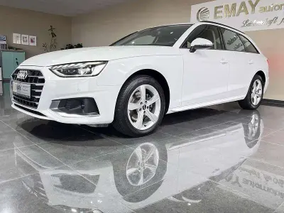 Gebraucht Audi A4 Sport 163 PS (119 kW) 2022 Ibisweiß Kombi