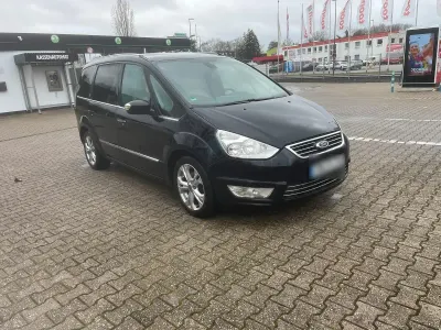 Gebraucht Ford Galaxy 140 PS (102 kW) 2010 Schwarz Van / Kleinbus