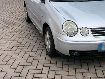 Gebraucht VW Polo 54 PS (39 kW) 2003 Silber Kleinwagen
