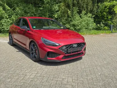 Gebraucht Hyundai i30 280 PS (205 kW) 2023 Rot Coupé