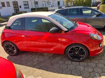Usado Opel Adam 101 HP (74 kW) 2014 Vermelho Citadino
