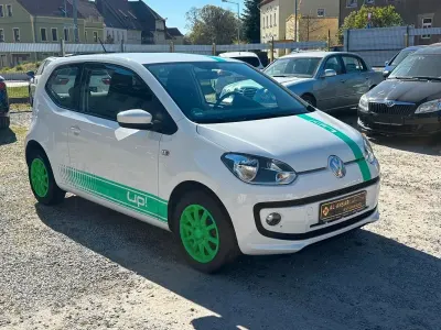 Używany VW up! move up! 60 KM (44 kW) 2015 Biały Hatchback