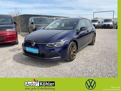 Usata VW Golf VII Active 150 CV (110 kW) 2021 Blu Utilitaria