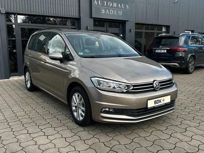 Gebraucht VW Touran Comfortline 116 PS (85 kW) 2018 Beige Van / Kleinbus