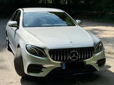 Mercedes E200