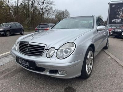 Gebraucht Mercedes E320 Classic 224 PS (164 kW) 2002 Silber Limousine