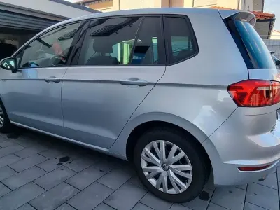Gebraucht VW Golf Sportsvan LOUNGE 110 PS (80 kW) 2015 Silber Van / Kleinbus