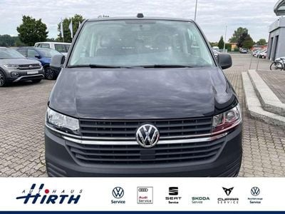 Deep black perleffekt Gebraucht 2021 VW Caravelle Trendline Van / Kleinbus | 32.654 € (Guter Preis)