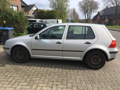 Usata VW Golf IV 75 CV (55 kW) 2005 Argento Utilitaria