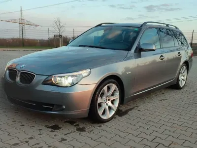 Gebraucht BMW 550 367 PS (269 kW) 2008 Grau Kombi
