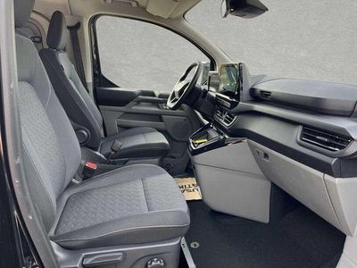 Gebraucht Ford Tourneo Custom Titanium 171 PS (125 kW) 2025 Andere Van