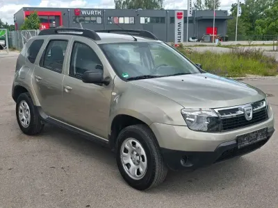 Gebraucht Dacia Duster Lauréate 110 PS (80 kW) 2011 Grau SUV