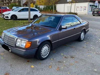 Second-hand Mercedes 320 220 CP (161 kW) 1993 Maro Coupe
