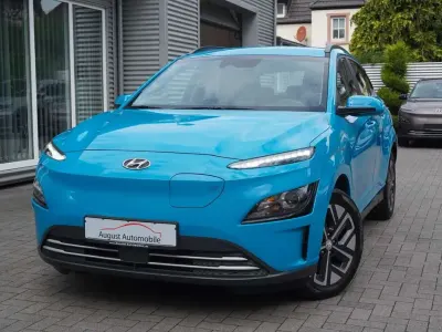 Gebraucht Hyundai Kona Select 100 kW (136 PS) 2023 Blau SUV