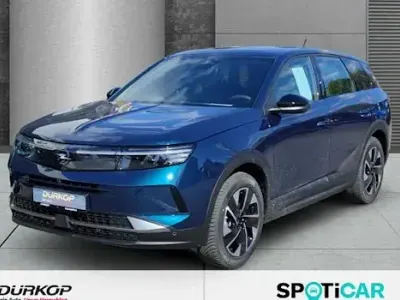 Nouă Opel Grandland X Edition 145 CP (106 kW) 2026 Albastru SUV
