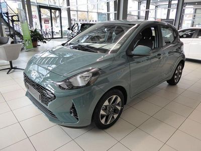 Nuova Hyundai i10 Trend 63 CV (46 kW) 2026 Verde Utilitaria