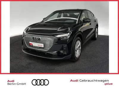 Gebraucht Audi Q4 Sportback e-tron Comfort 125 kW (170 PS) 2023 Schwarz SUV