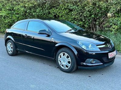 Opel Astra GTC