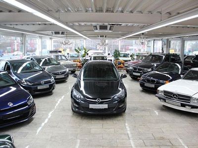 Gebraucht Opel Astra Energy 131 PS (96 kW) 2014 Schwarz Kombi