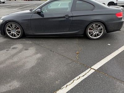 Schwarz Gebraucht 2009 BMW 325 Coupé | 12.999 €