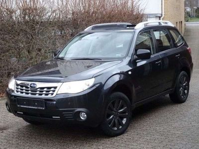 gebraucht Subaru Forester 2.0X AWD Edition Aut./Pano/PDC/AHK